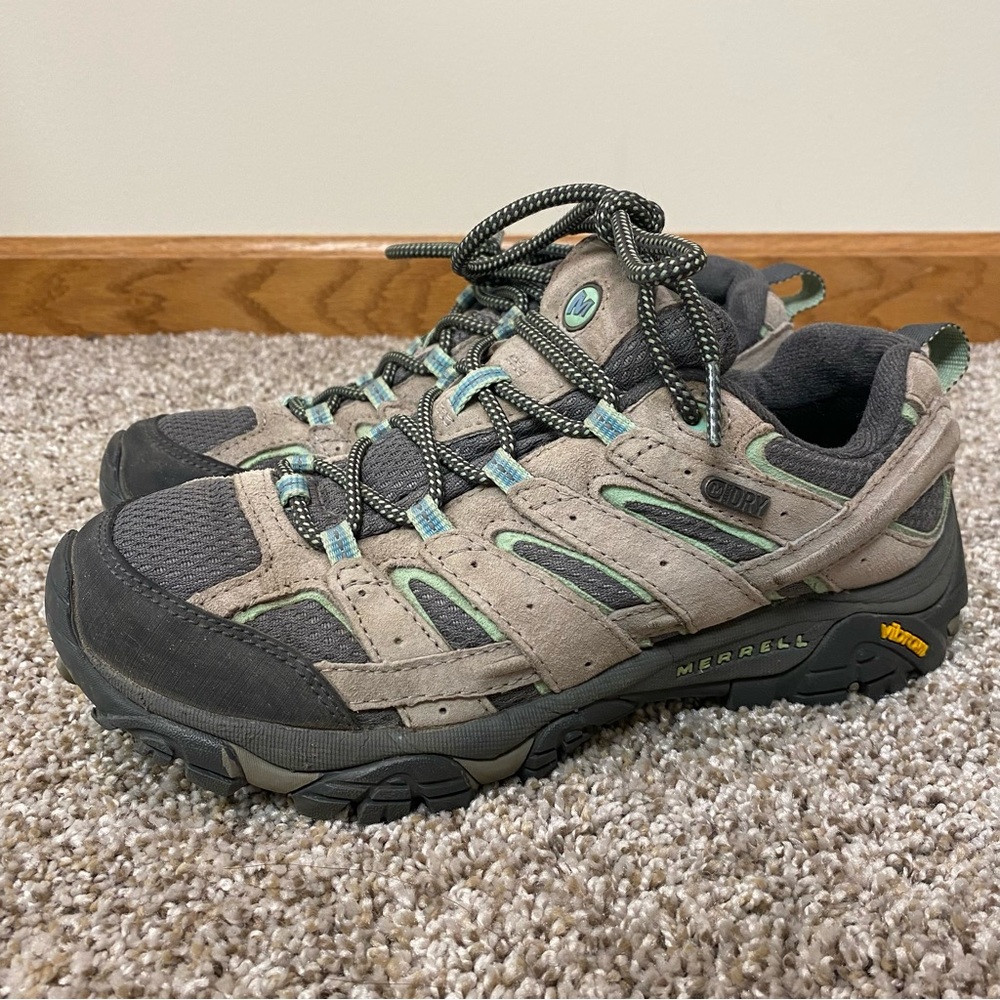 Merrell Women's MOAB 2 Waterproof Hiking Shoe | Size 7.5